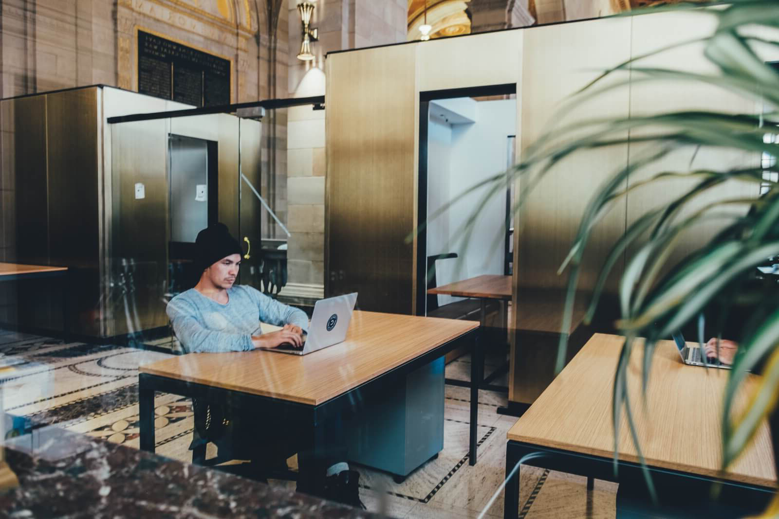 استانداردسازی خدمات آسان‌خدمات